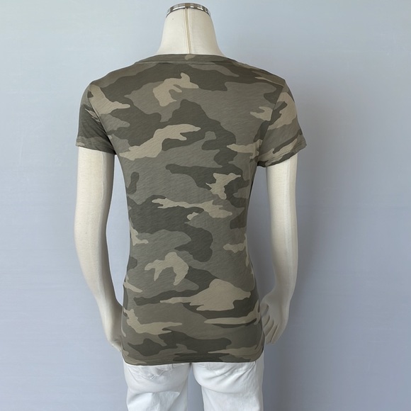 NWOT Athleta Organic Camo T Green Size X Small - Picture 11 of 11